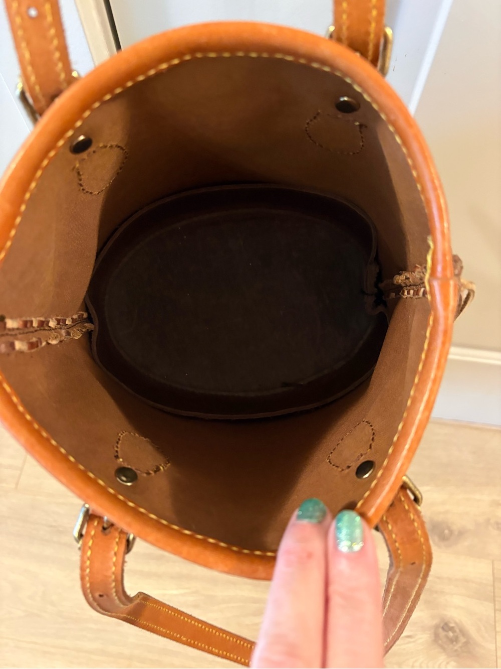 Vintage Boho Bag authentic Louis Vuitton Fringe Bucket Bag in Brown - Picture 6 of 8